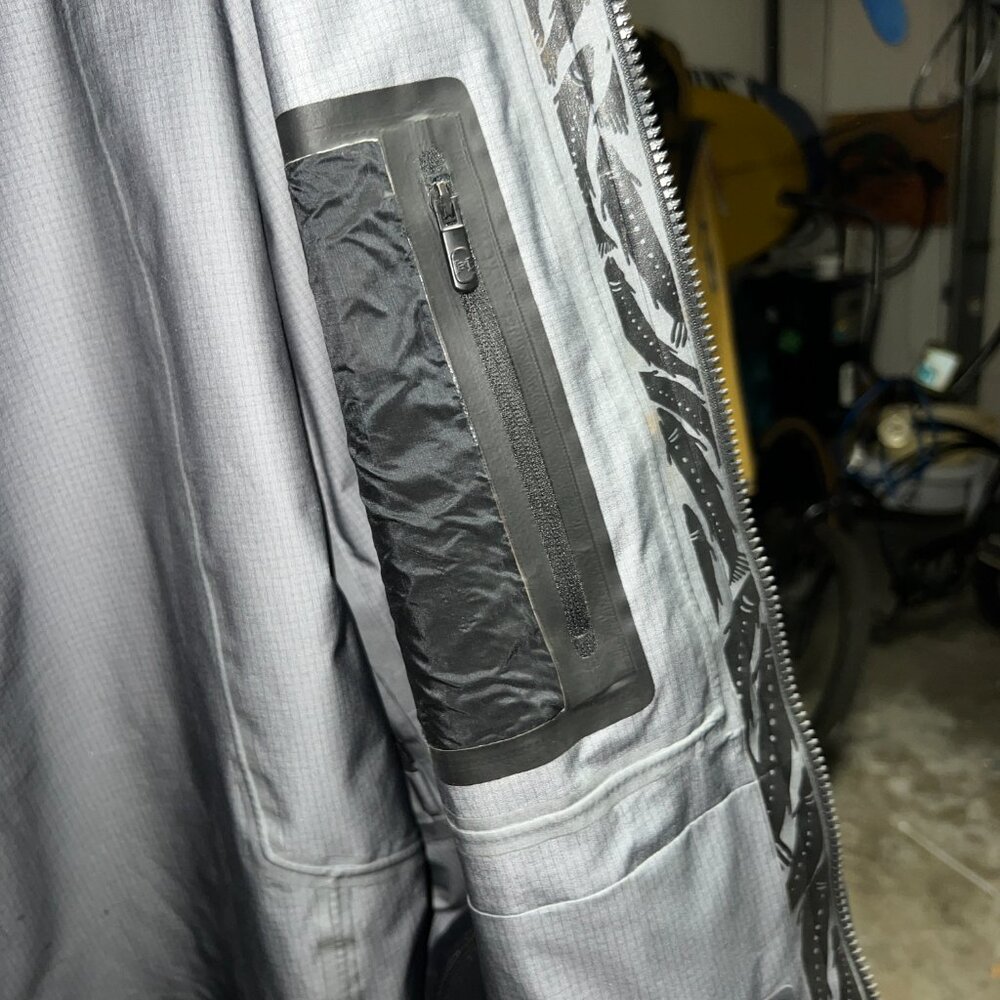 Men's Burton AK 3L Gore-Tex Jacket - Olympic Snowboard Team Edition - Picture 8 of 14